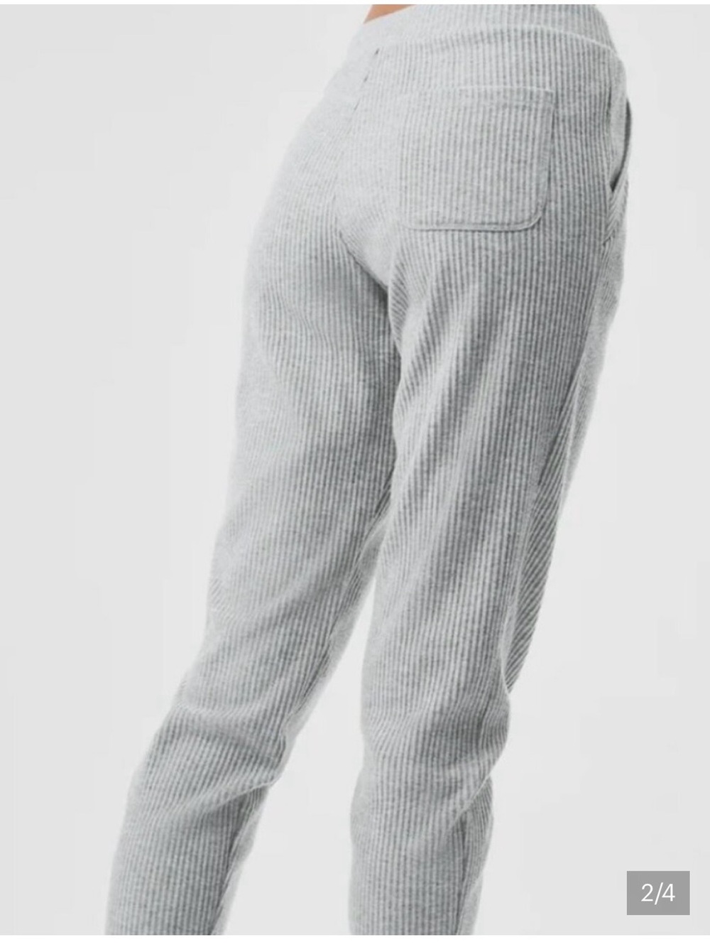 Alo Yoga Muse Jogger 2pc Set - Picture 5 of 13